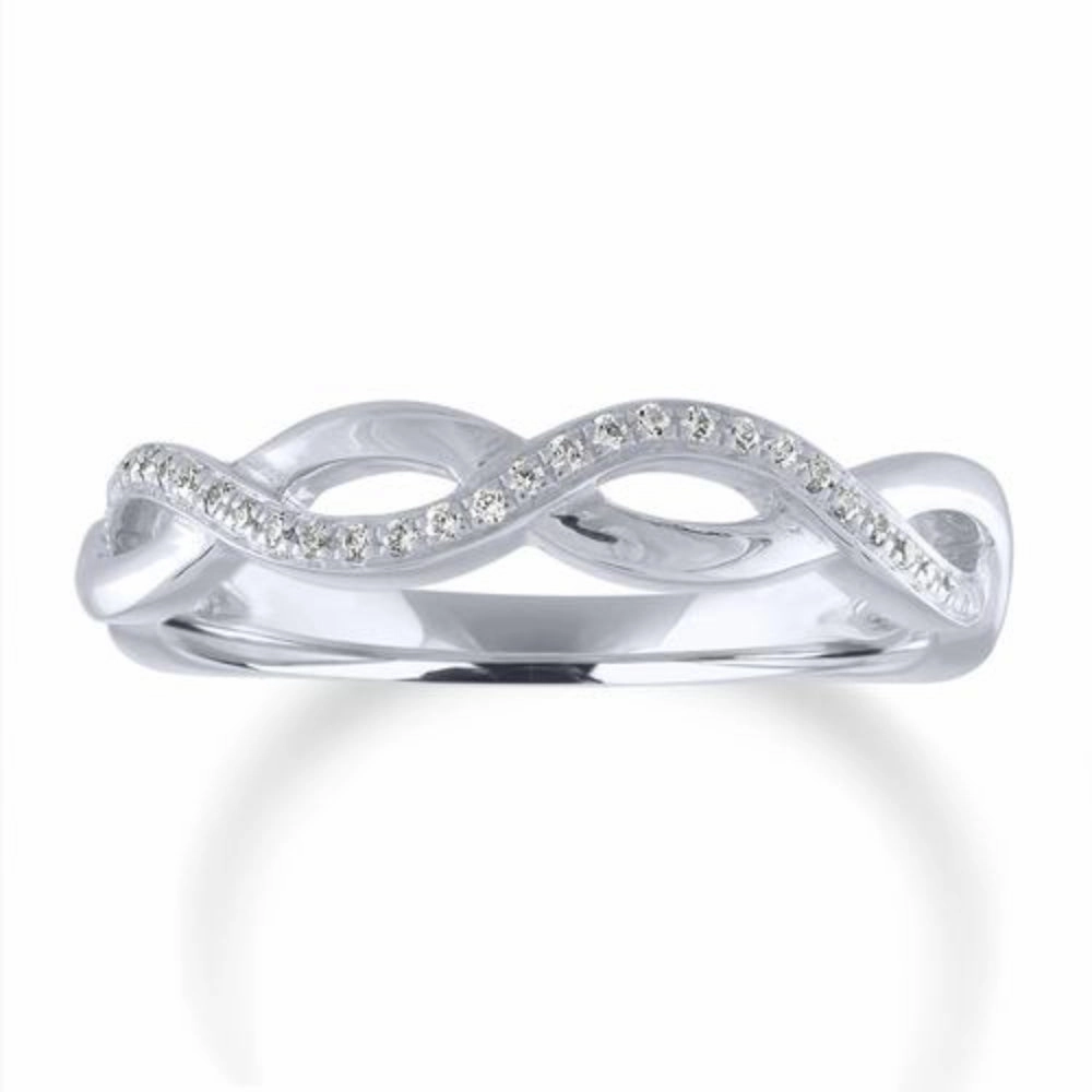14k Twisting Half Plain Shank Wedding Band