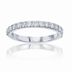 14k White Gold 16 Stone Wedding Band