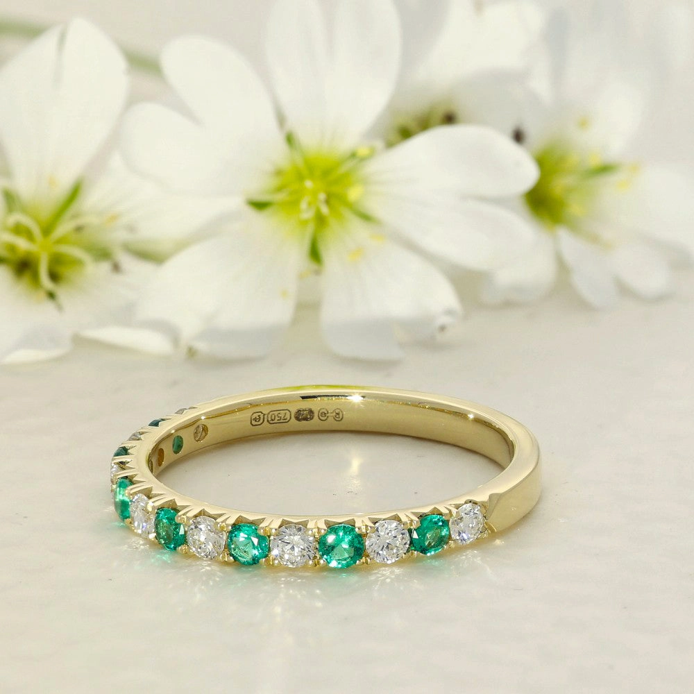 18ct Yellow Gold Emerald & Diamond Slim 2.1mm Half Eternity Ring