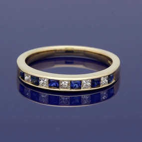 18ct Yellow Gold Sapphire & Princess Cut Diamond Half Eternity Ring
