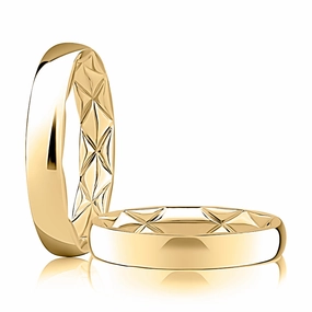 A Jaffe 14k Gold 4mm Classic Quilted Wedding Band