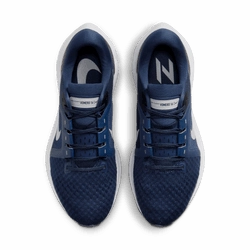 Air Zoom Vomero 16