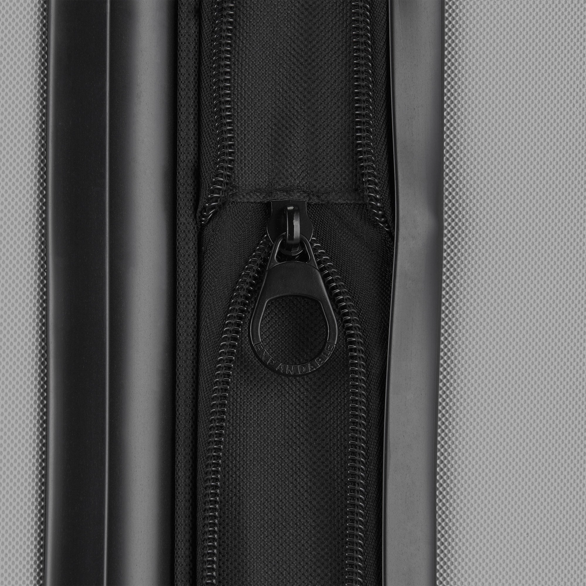 Bugatti Classic 28in ABS/PC Luggage
