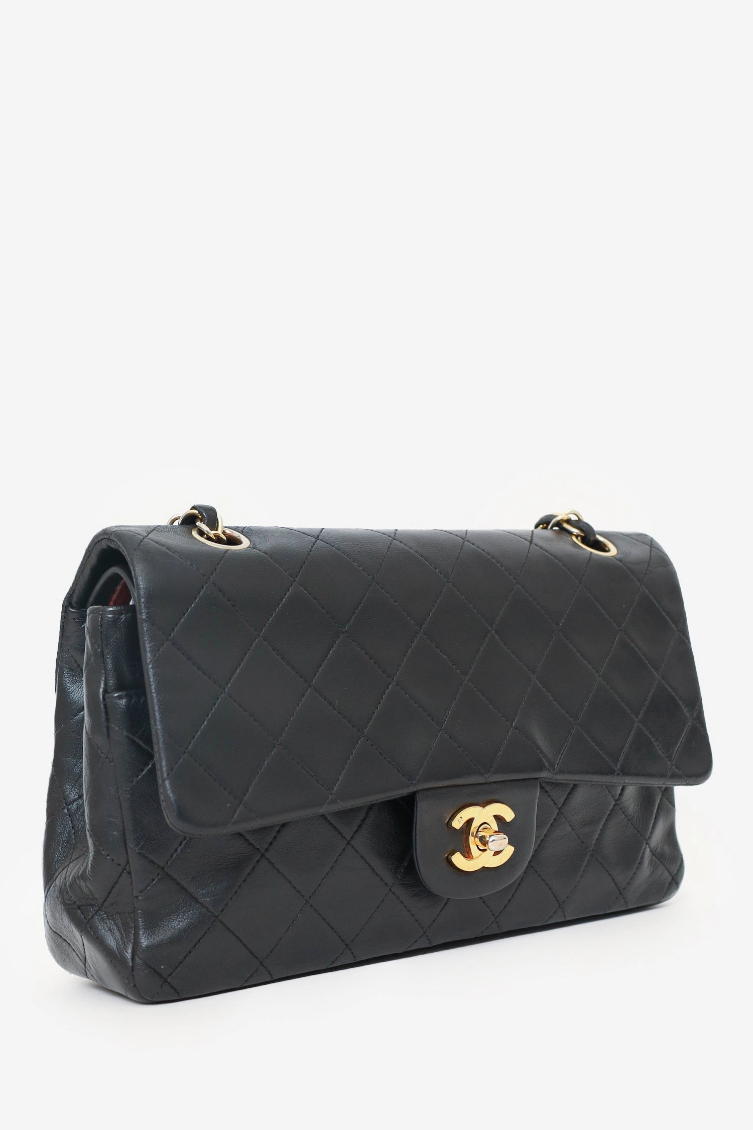 Chanel? 1991-94 Black Lambskin Medium Double Flap Shoulder Bag Chanel 1991-94 Black Lambskin Medium Double Flap Shoulder Bag