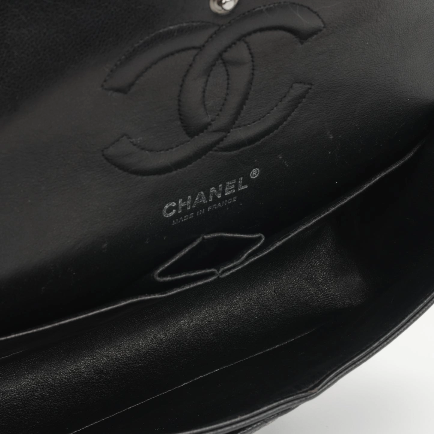 Chanel - Medium Classic Flap - Black Caviar SHW - 2008/09 - Pre-Loved