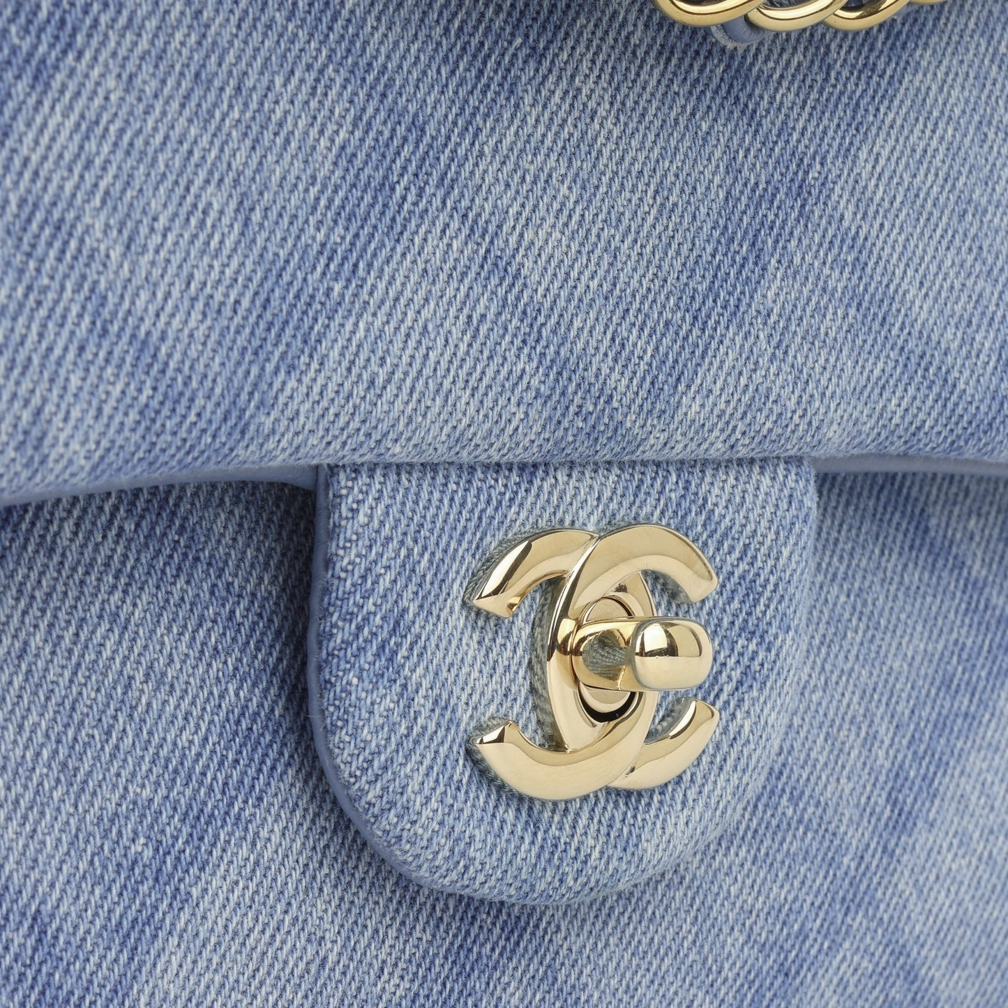 Chanel - Medium Classic Flap Bag - Denim Tromp L`oiel CGHW - 2022 - Pristine