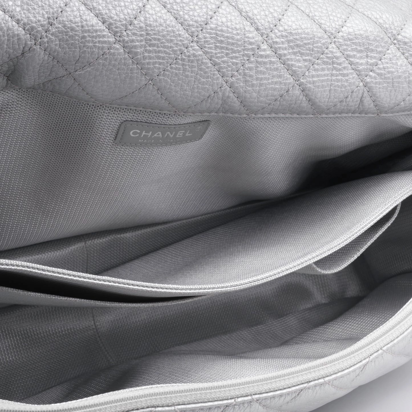 Chanel - XXL Airline Flap - Metallic Silver RHW - 2016/17 - Pre-Loved