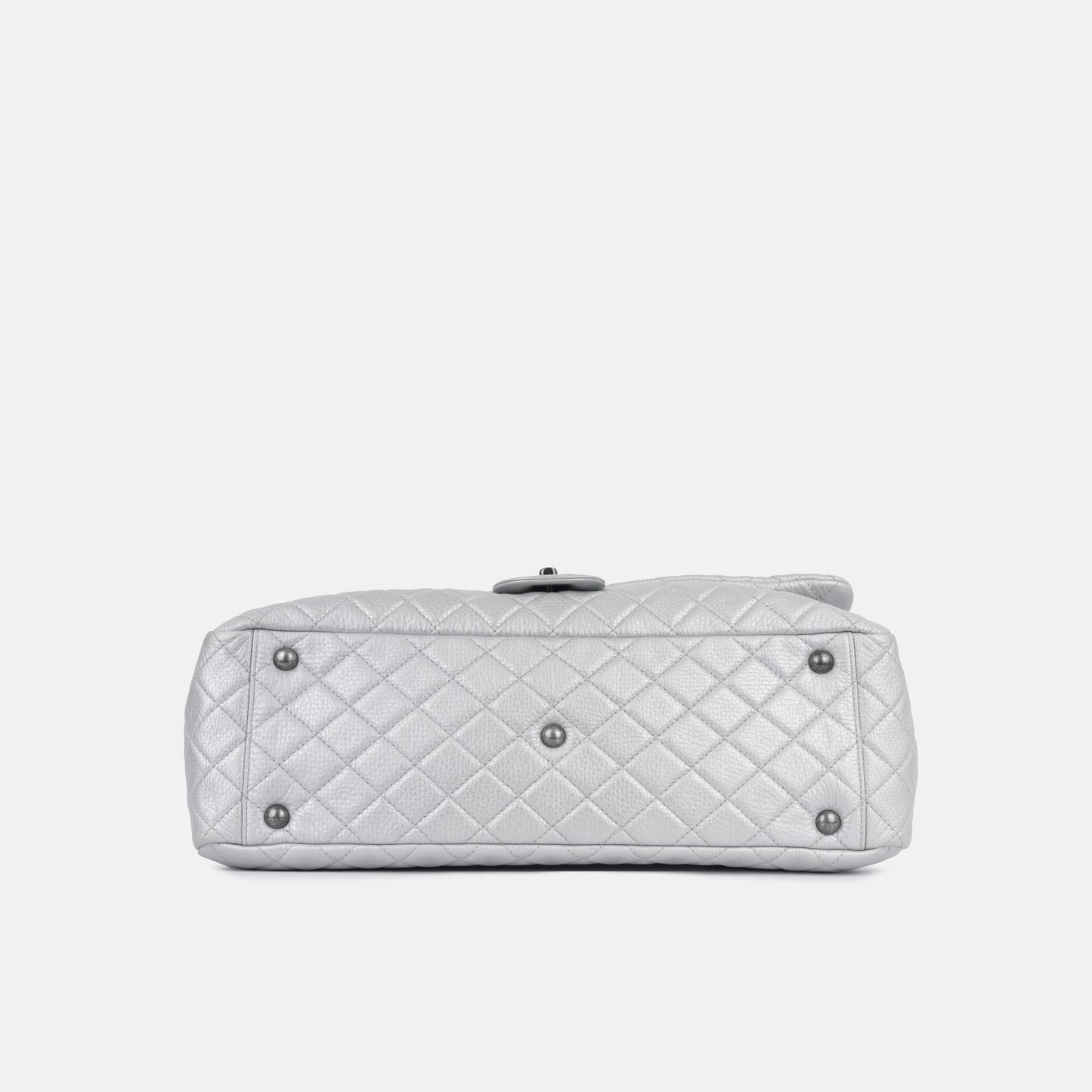 Chanel - XXL Airline Flap - Metallic Silver RHW - 2016/17 - Pre-Loved