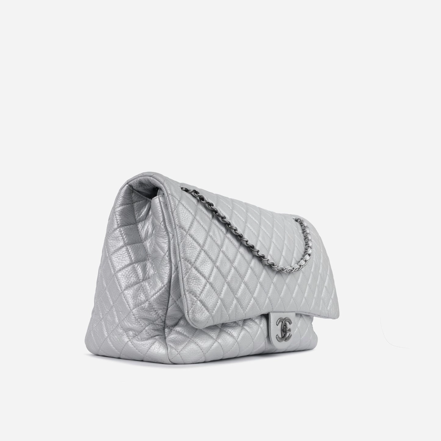 Chanel - XXL Airline Flap - Metallic Silver RHW - 2016/17 - Pre-Loved