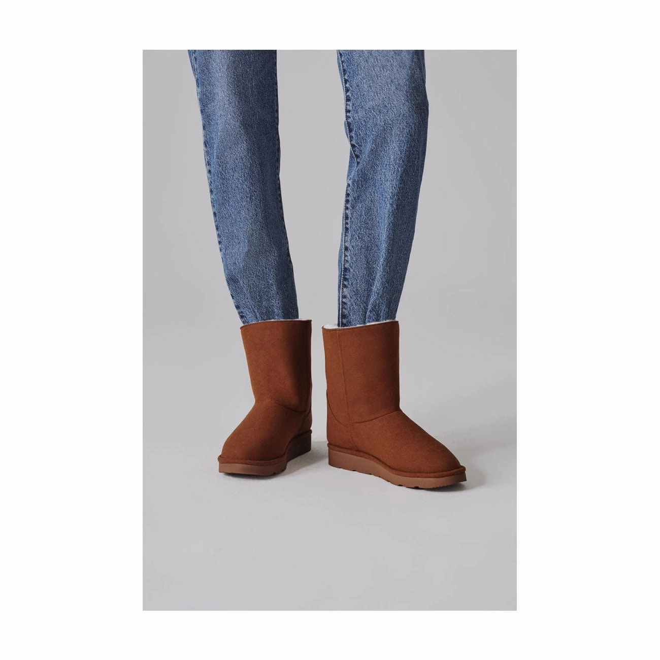 Classic Unisex Vegan Faux Fur Lined Boots | Multiple Colours