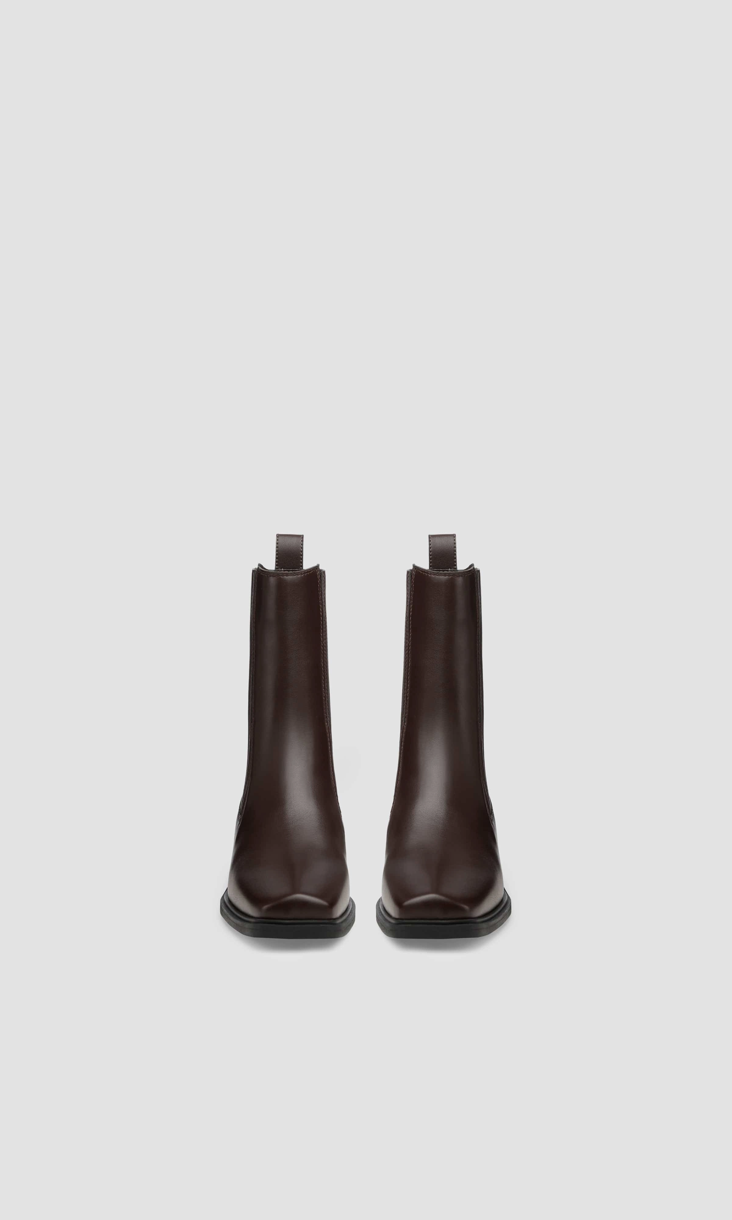 Claudio Plus Vegan Apple Leather Western Boots | Brown