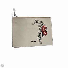 Clutch Captain America By Coach, Size: Large
