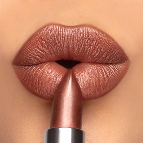 Diva Crme | A Frosted Rich Bronze with Gold Shimmer Lipstick