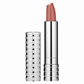 Dramatically Different Lipstick Shaping Lip Colour
