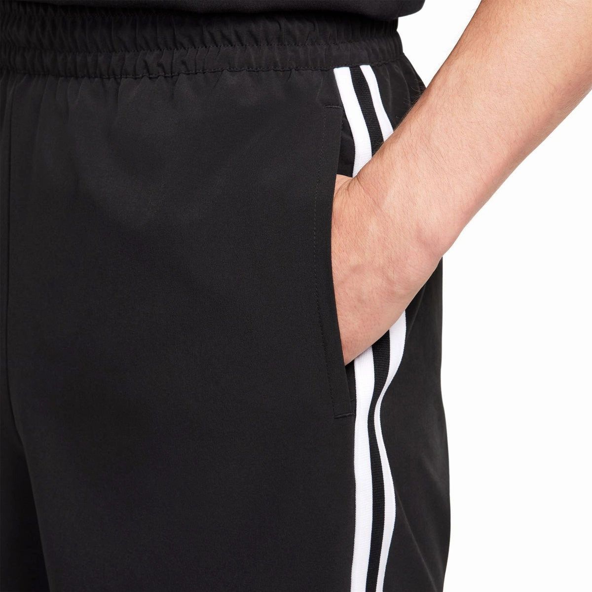 Dri-FIT 6" UV Woven Basketball Shorts 'Black White'