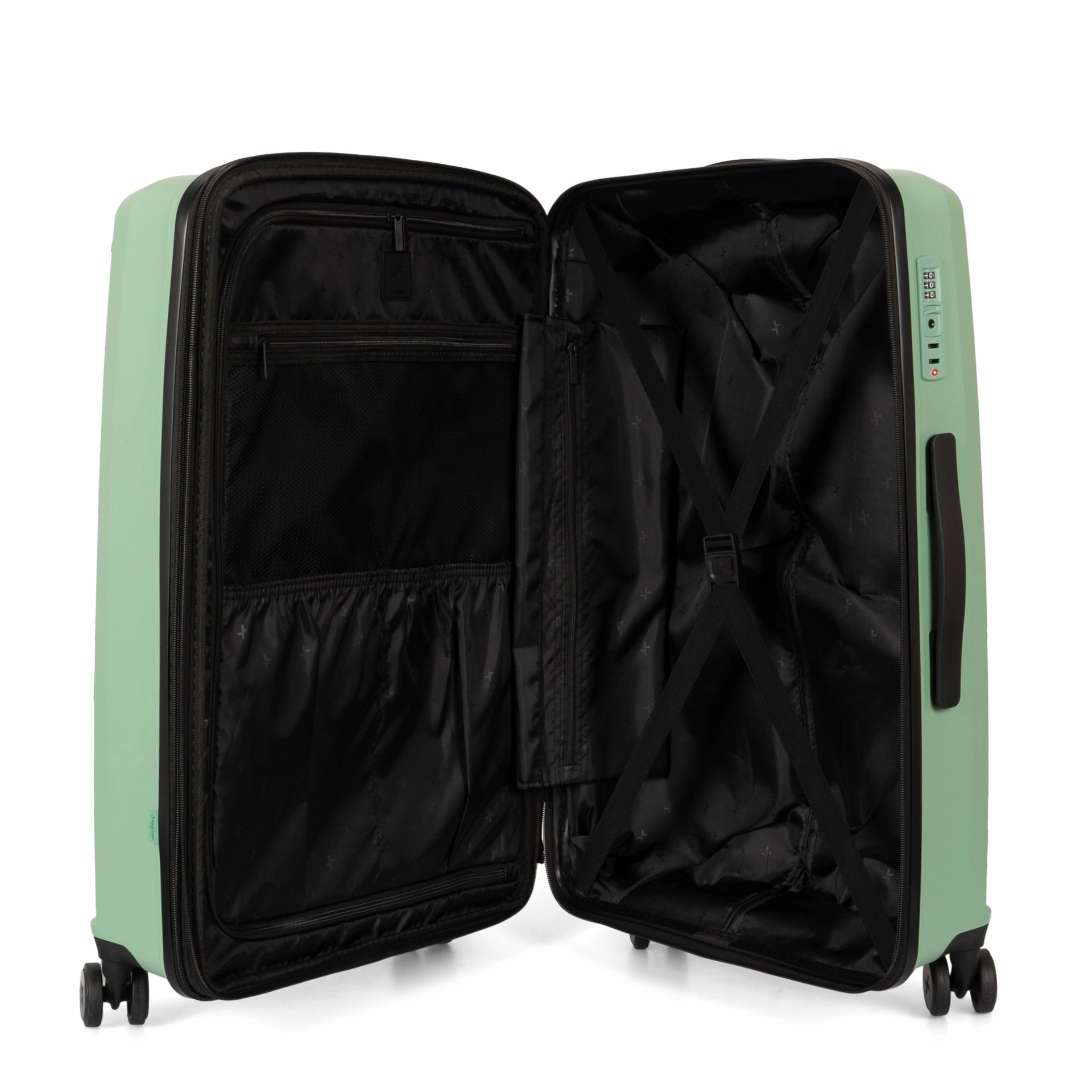 Dynamo Hardside 27" Luggage
