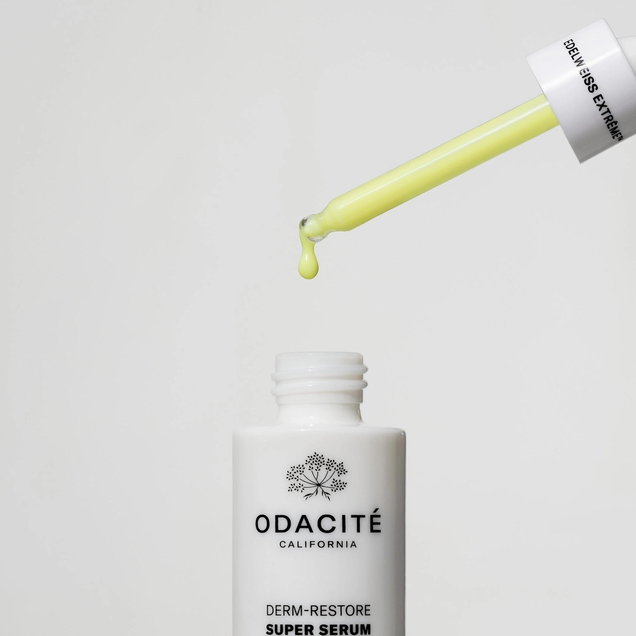 Edelweiss Extr??me Derm-Restore Super Serum