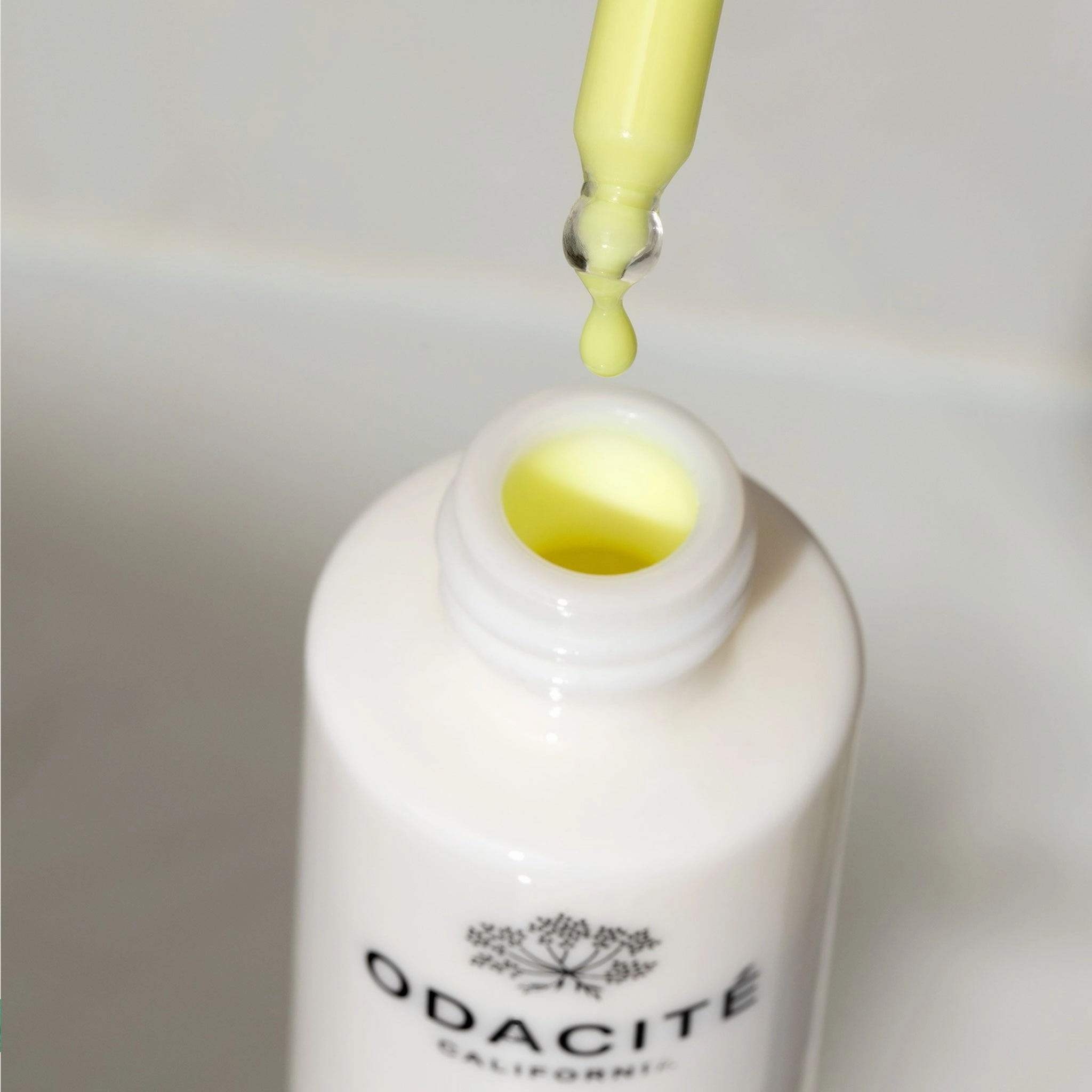 Edelweiss Extr??me Derm-Restore Super Serum