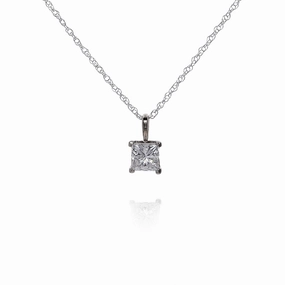 Estate 14 Karat White Gold Diamond Pendant Necklace