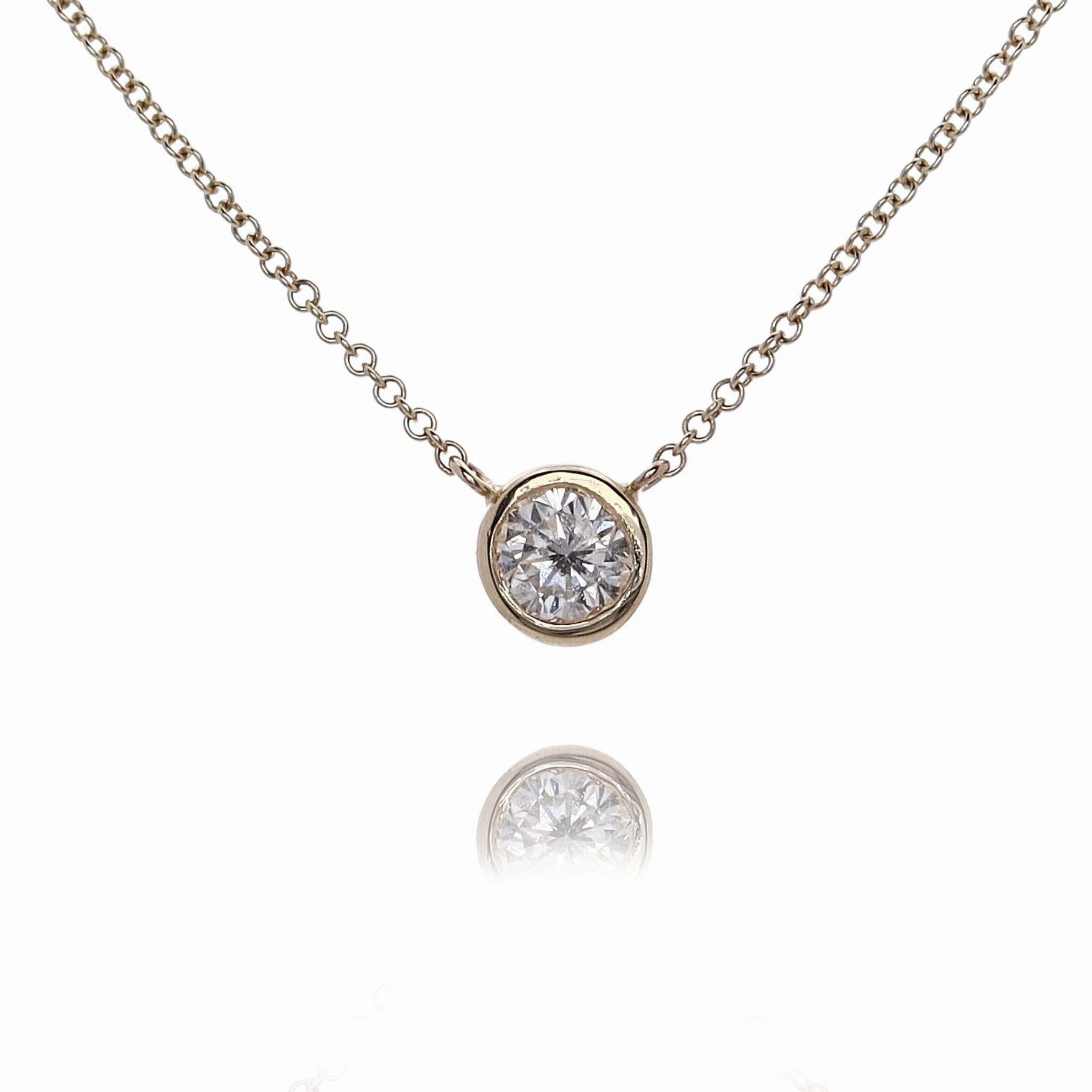 Estate 14 Karat Yellow Gold Solitaire Diamond Pendant Necklace