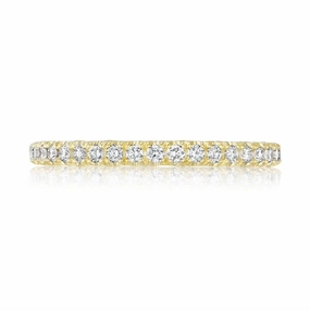 French Pav?? Diamond Band