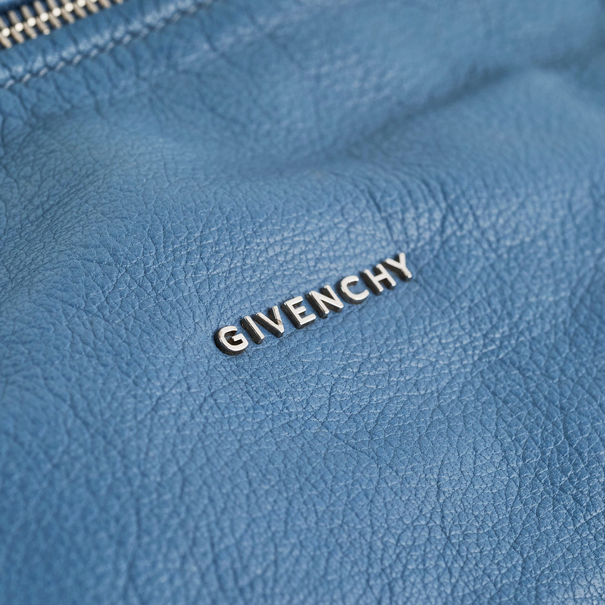 Givency Medium Pandora Goatskin Blue