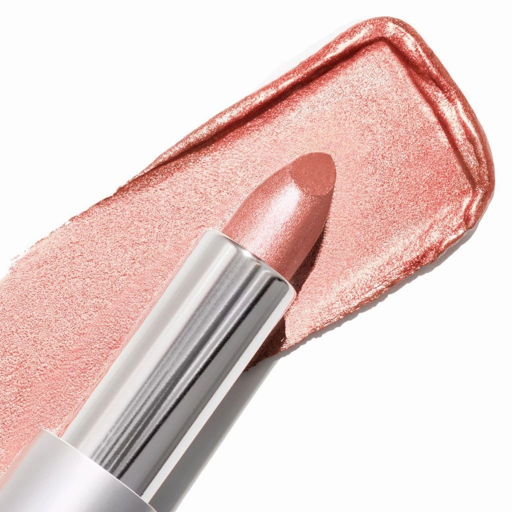 Glamour Crme | A Frosted Blushing Peach Lipstick With Gold and Rose Shimmer