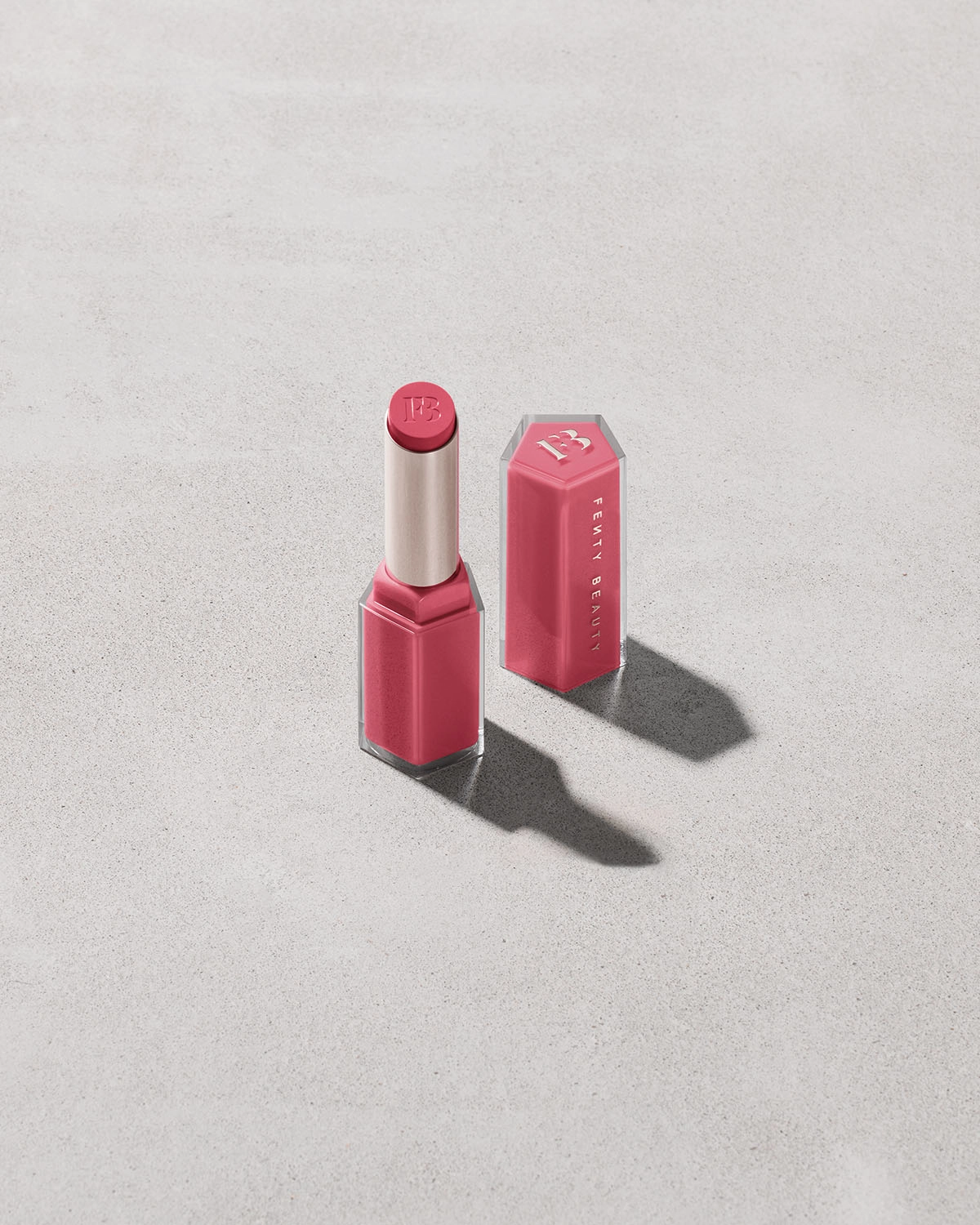 Gloss Bomb Stix High-Shine Gloss Stick ?? High'Biscus