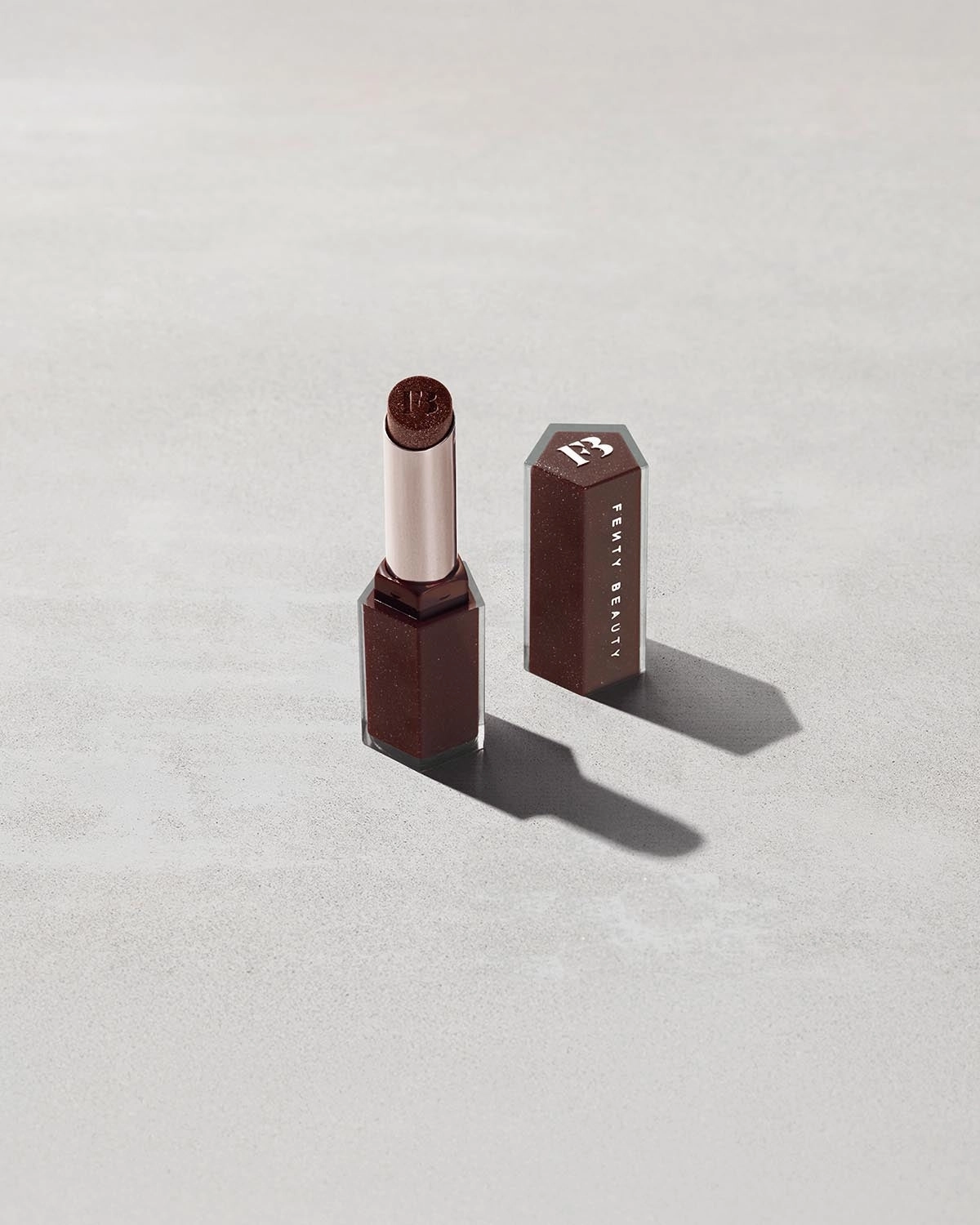 Gloss Bomb Stix High-Shine Gloss Stick ?? Shimmering Hot Chocolit