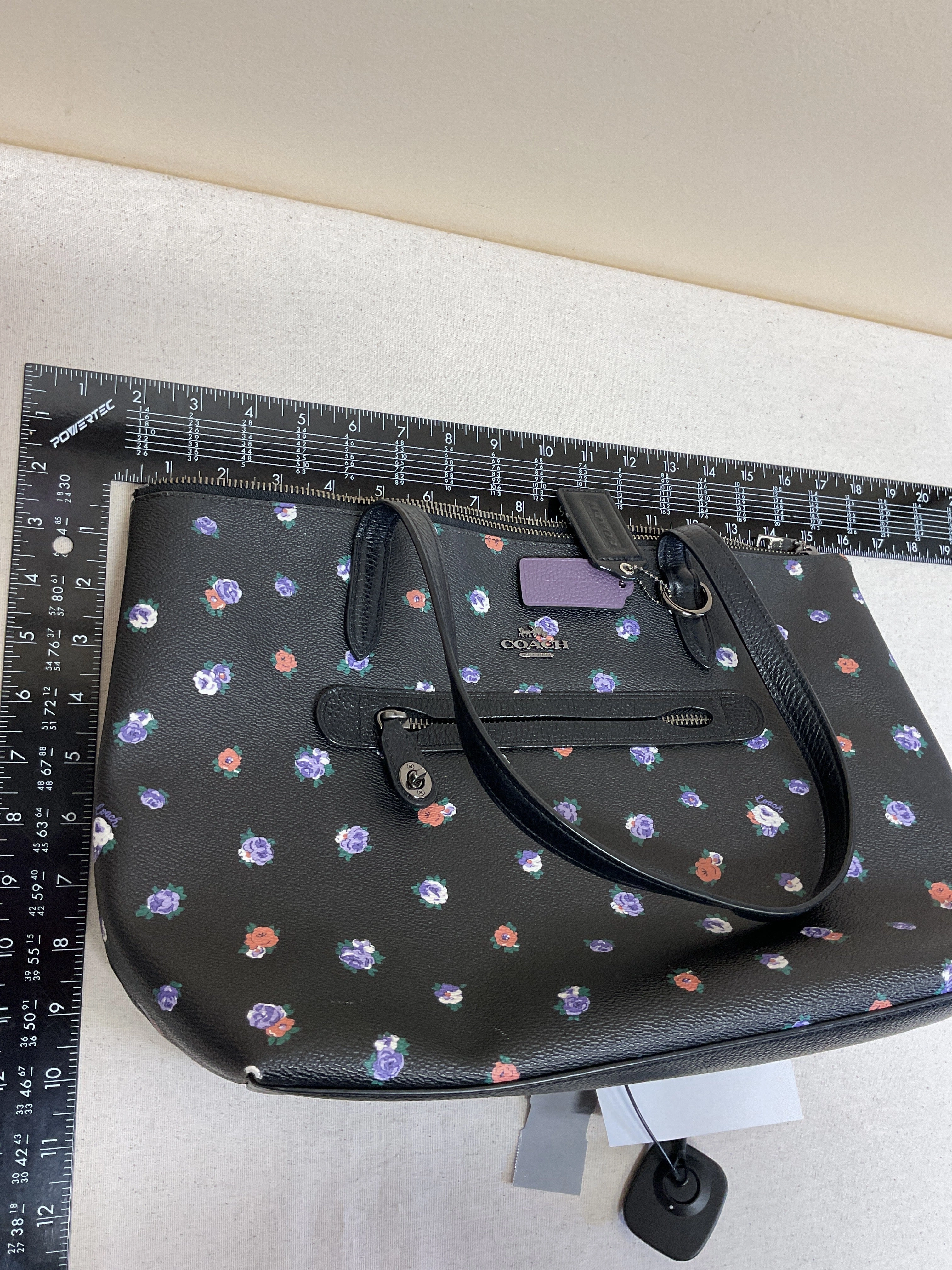 Handbag Designer By Coach In Floral Print, Size:Medium