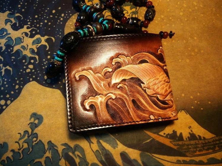 Handmade Leather Carp Fish Tooled Mens billfold Wallet Cool Leather Wallet Slim Wallet for Men