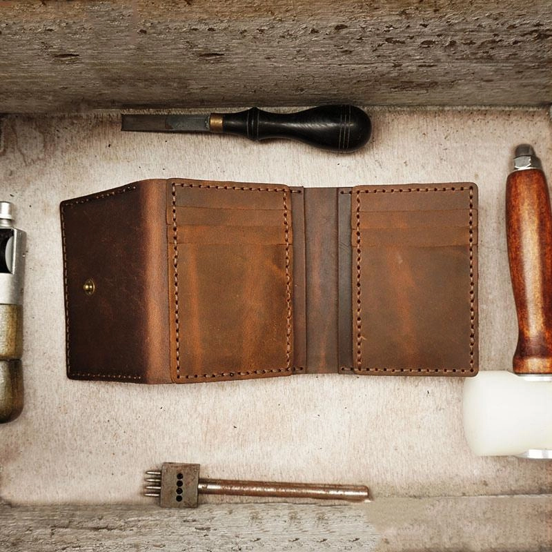 Handmade Leather Mens Trifold Billfold Wallets With License Slot Brown Small Wallet for Men