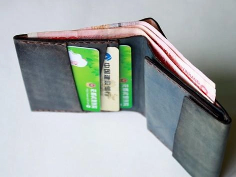 Handmade Vintage Leather Mens Small Bifold Wallet Cool billfold Wallet for Men