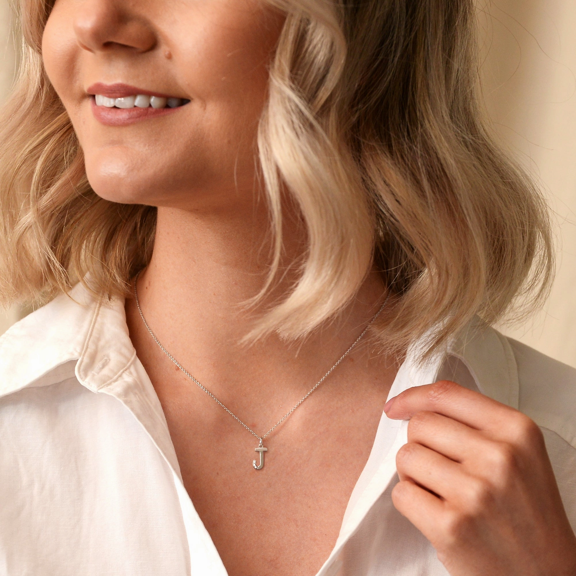 Hot Diamonds Initial J Silver Micro Pendant DP410