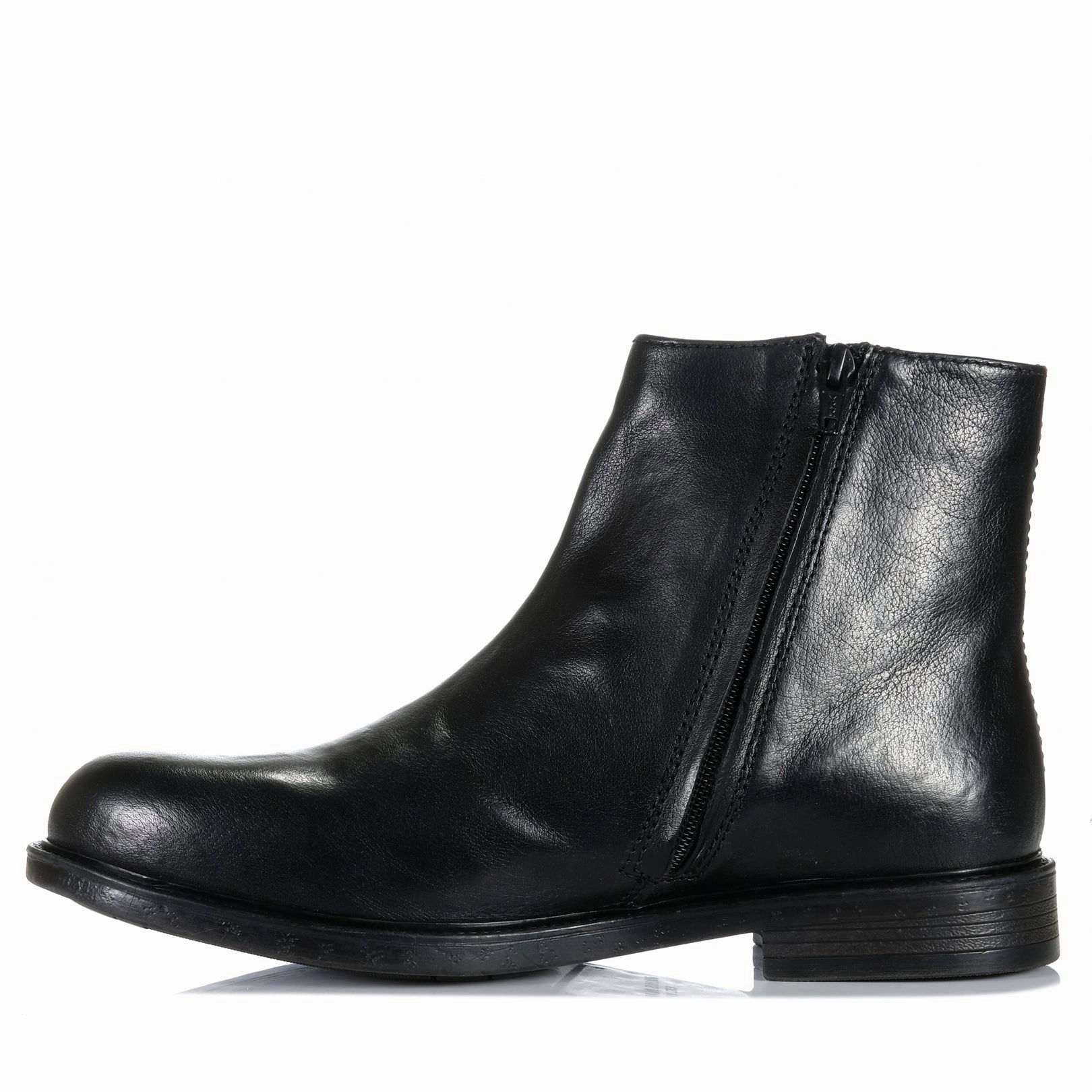 Julius Marlow Quest Black