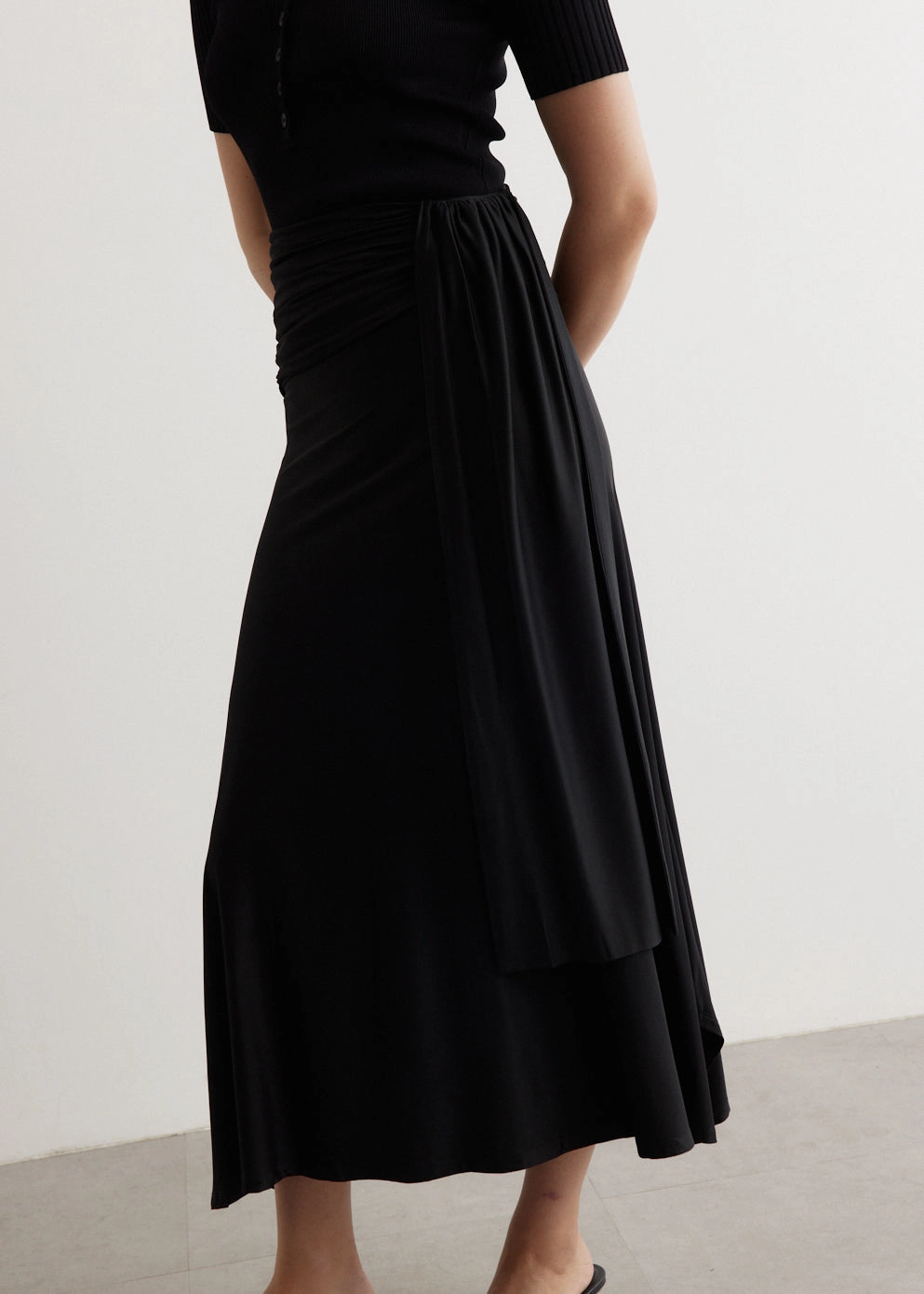 Jupe Mid Length Skirt