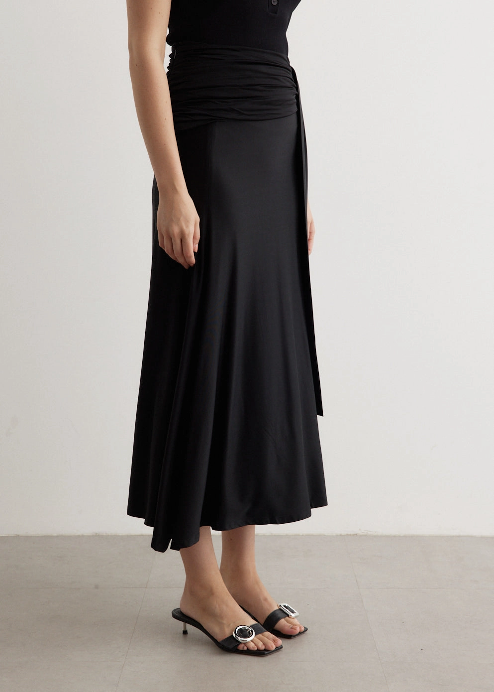 Jupe Mid Length Skirt