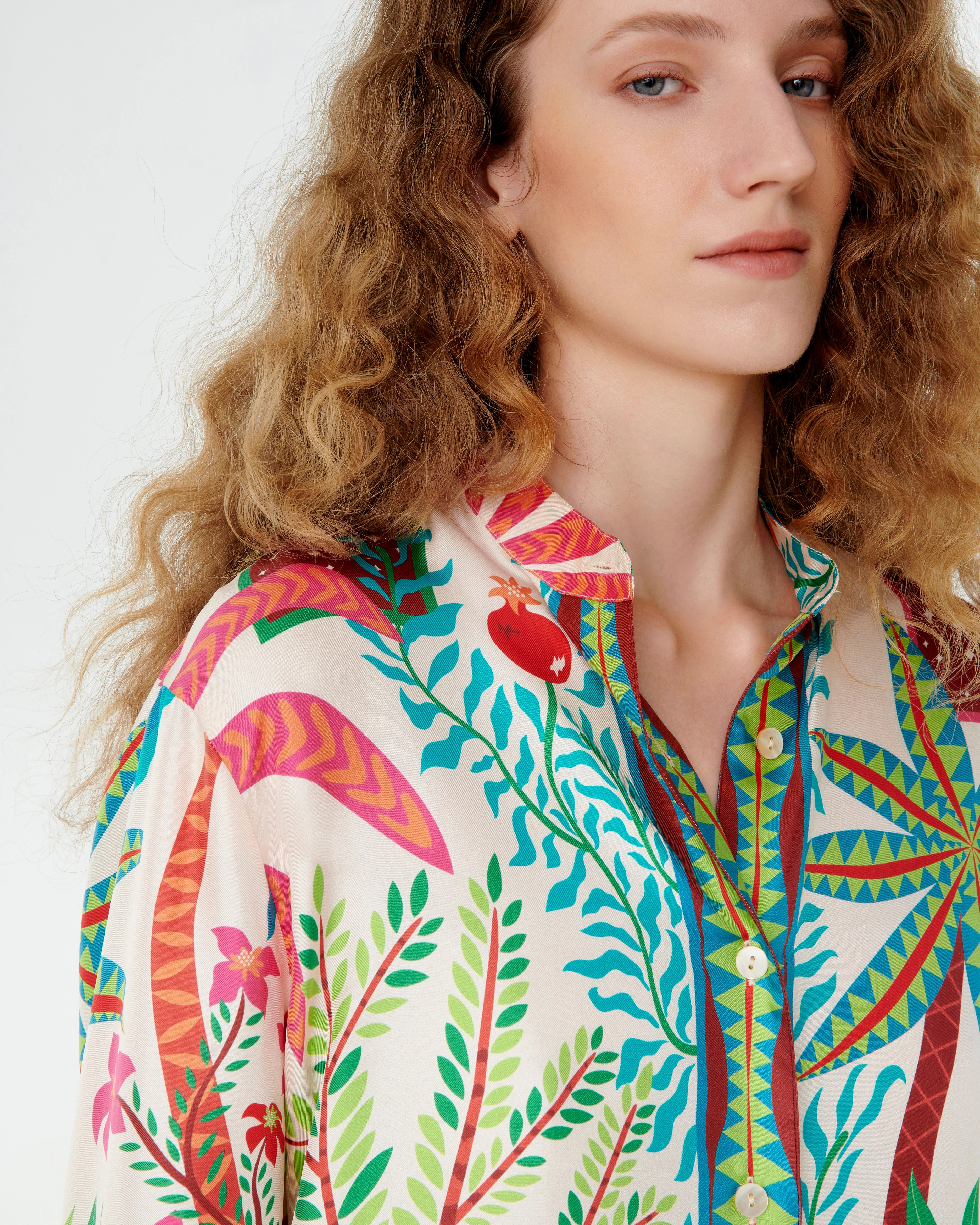 Kelsy Shirt in Louis Barth??lemy Print