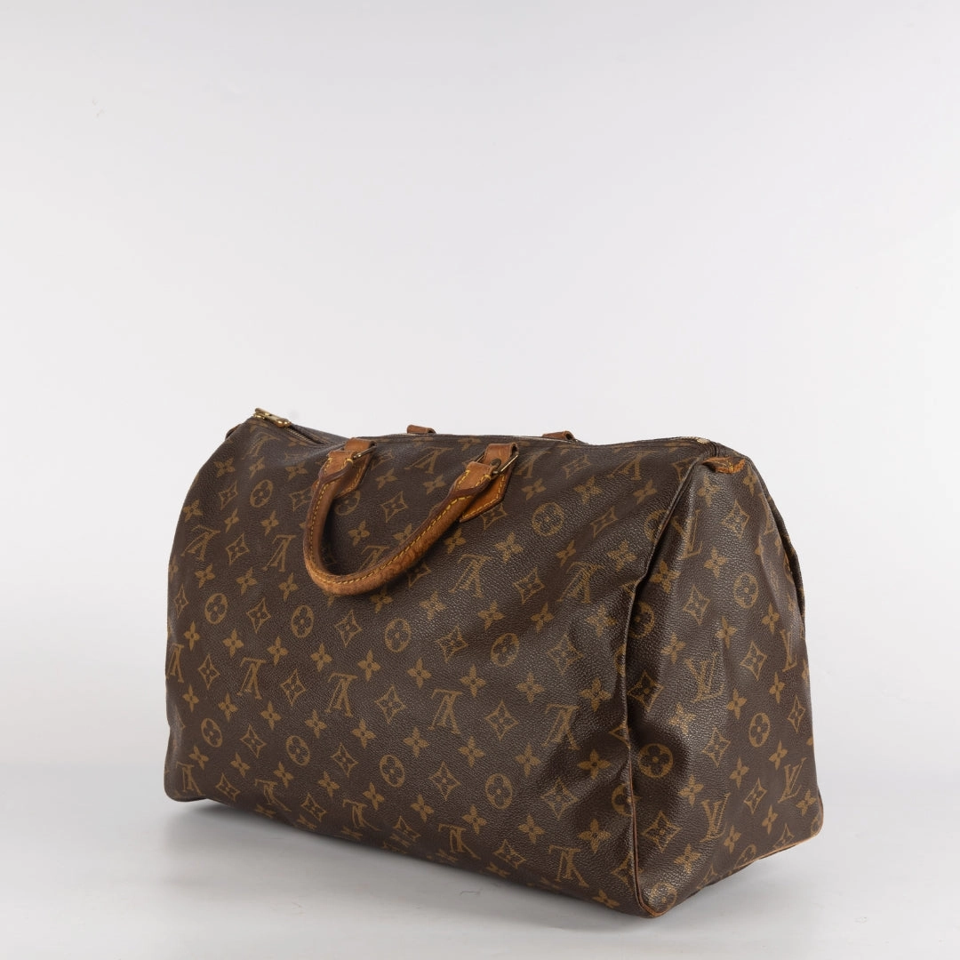 Louis Vuitton Monogram Canvas Speedy 40 Bag