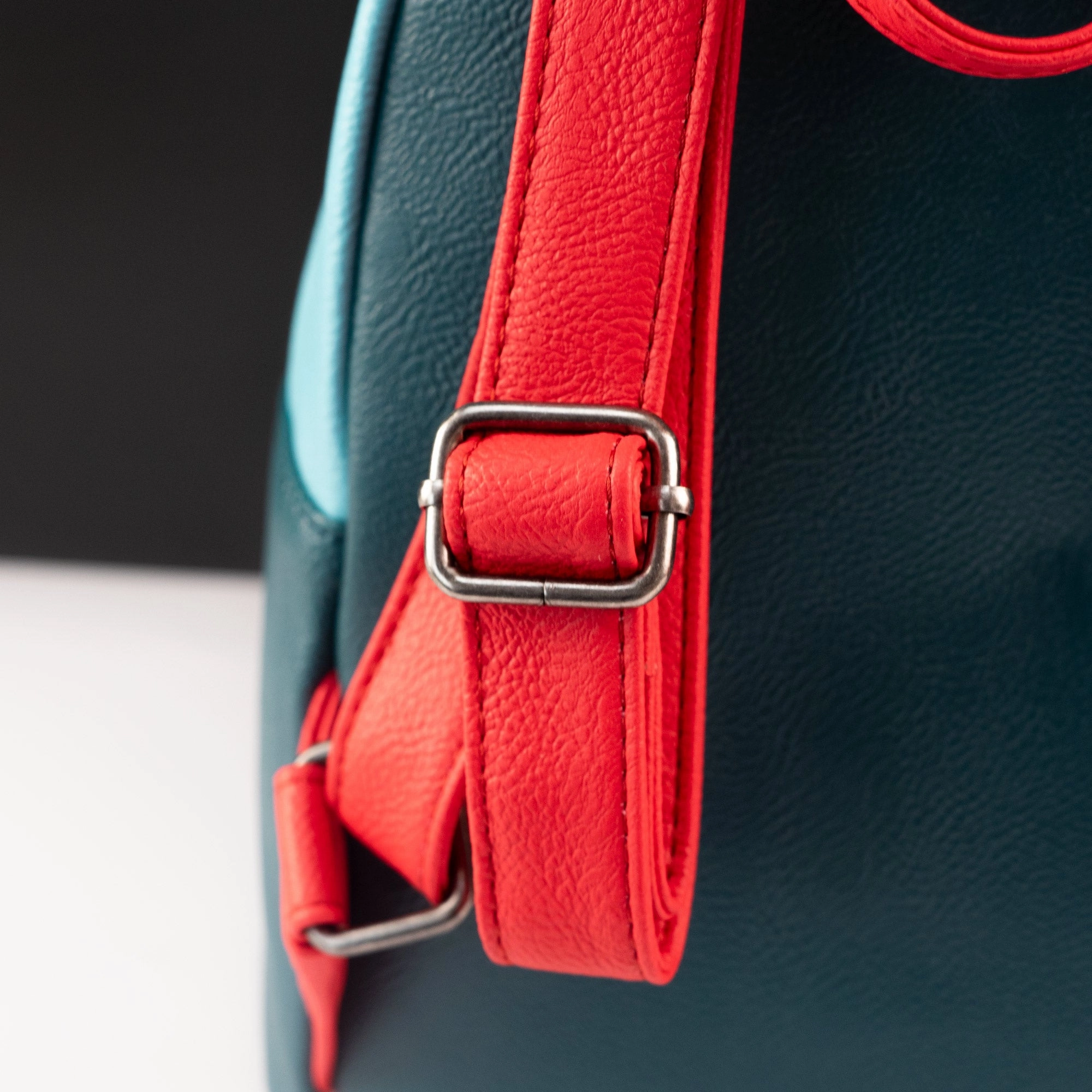 Loungefly x IT Pennywise Mini Backpack
