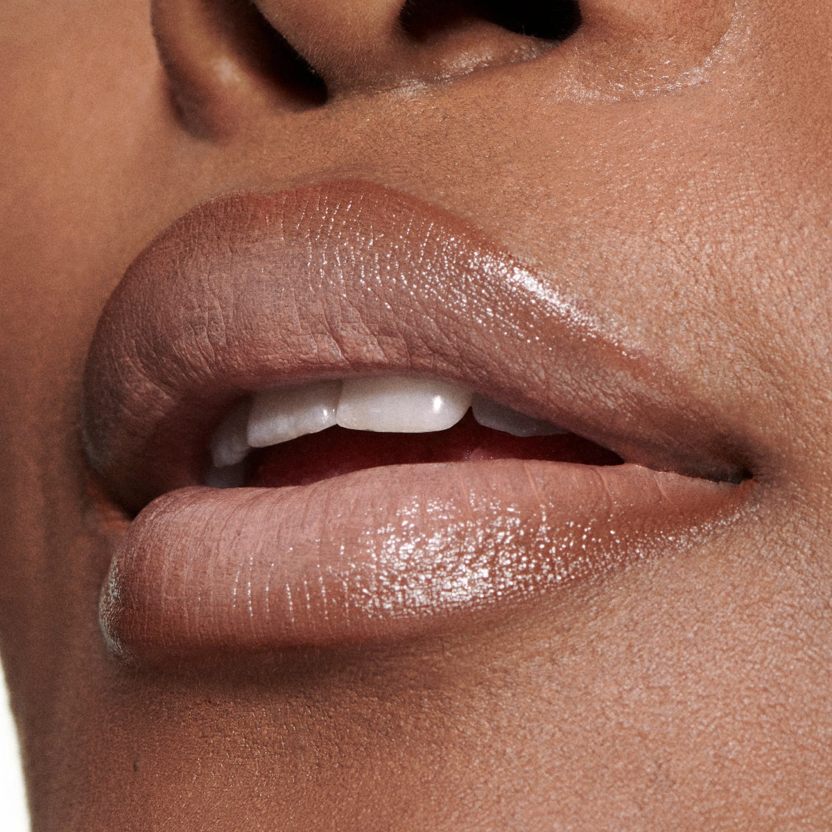 Macximal-Satin-Lipstick