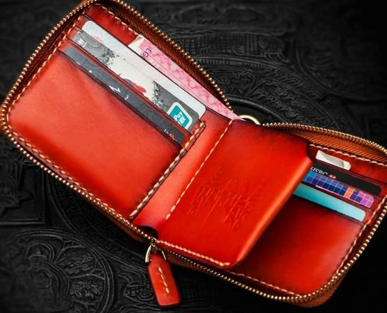 Mahkla Leather Brown Small Biker Wallet Mens Cool billfold Chain Wallet Trucker Wallet with Chain