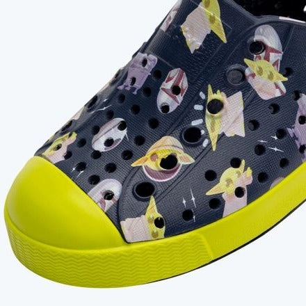 Native Shoes Regatta Blue/Chartreuse Green/Mando AOP Jefferson Star Wars? Print Shoe