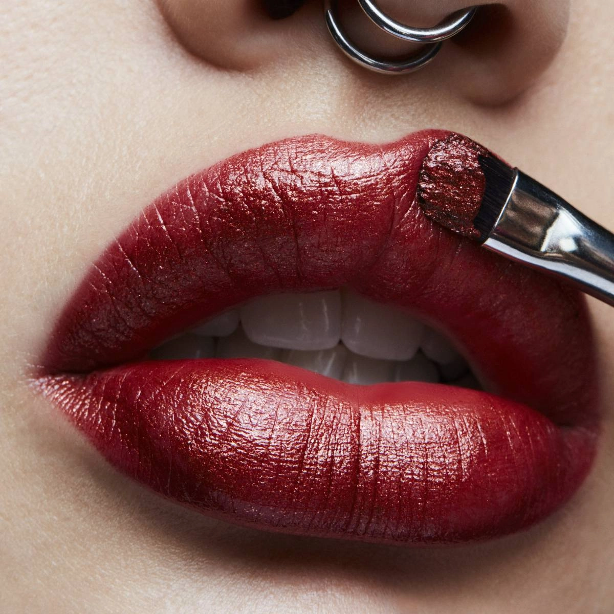 New Frost Lipstick