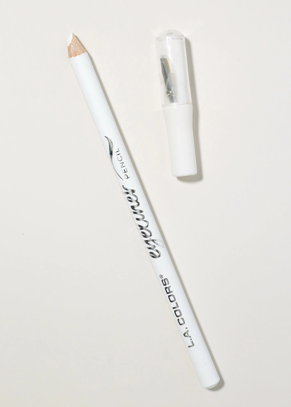 On Point Eyeliner Pencil w/built-in Sharpener - White