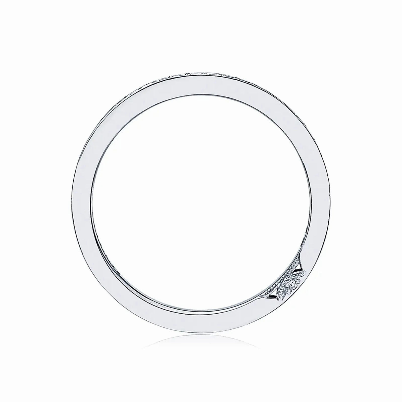Pav?? Diamond Halfway Band