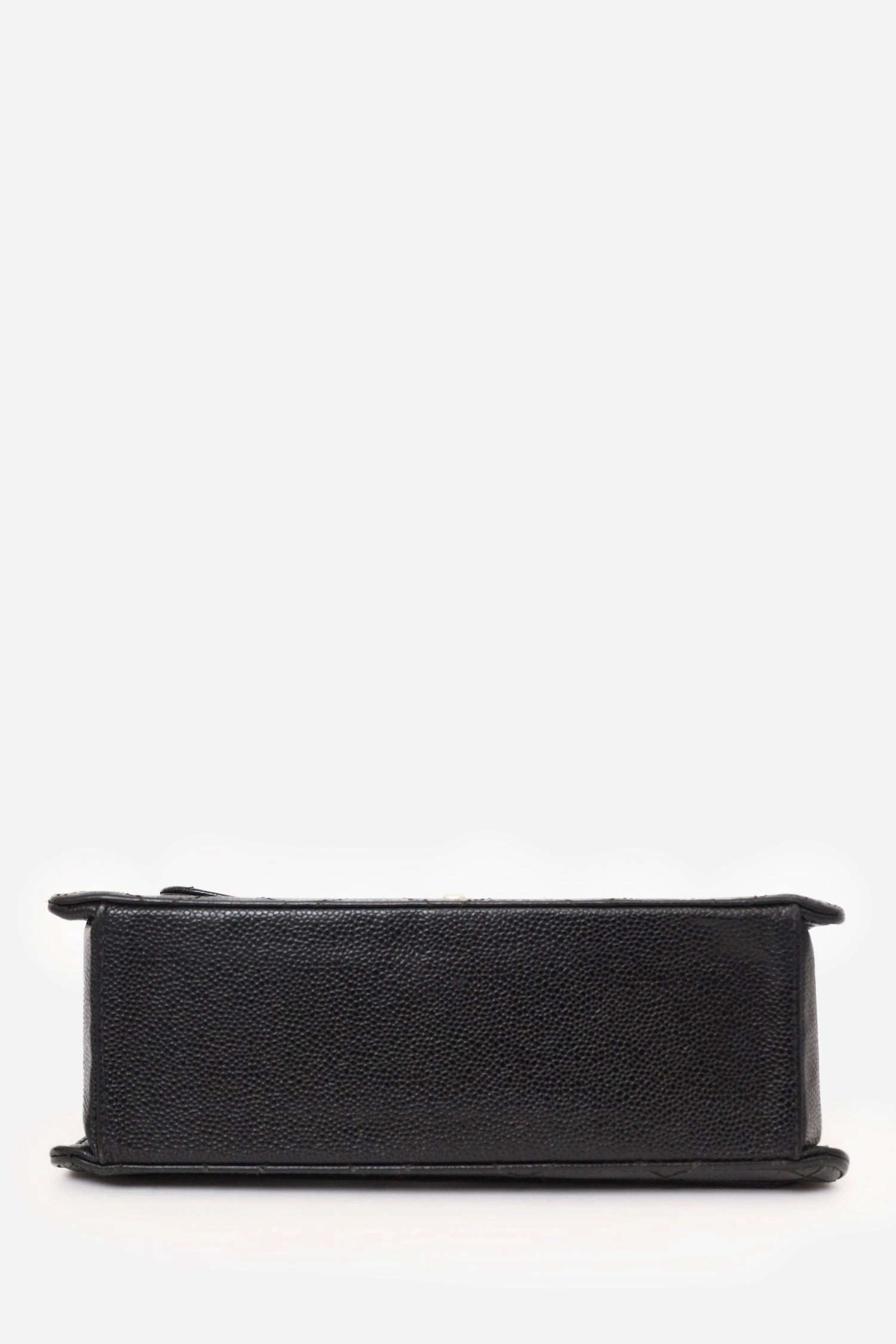 Pre-Loved Chanel? 1997-99 Black Caviar CC Turn Lock Flap Bag