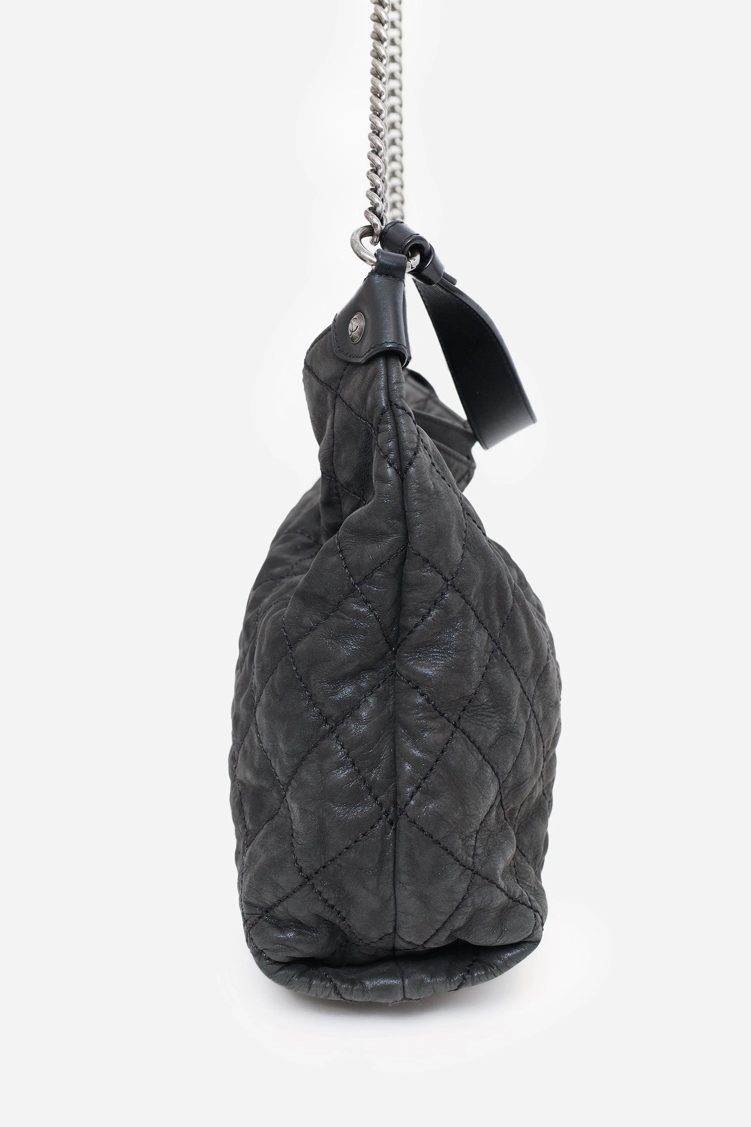 Pre-Loved Chanel? 2012 Black Irridescent Leather Coco Daily Hobo Shoulder Bag