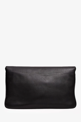 Pre-Loved Chanel? 2017/18 Black Lambskin 'Unchained' CC Clutch