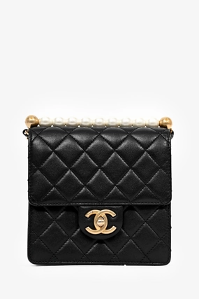 Pre-Loved Chanel? 2019 Black Leather Chic Pearl Swaure Flap Bag